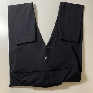 Lululemon Wunder Under High Rise 25” Sz 6 Black Luxtreme Fabric EUC